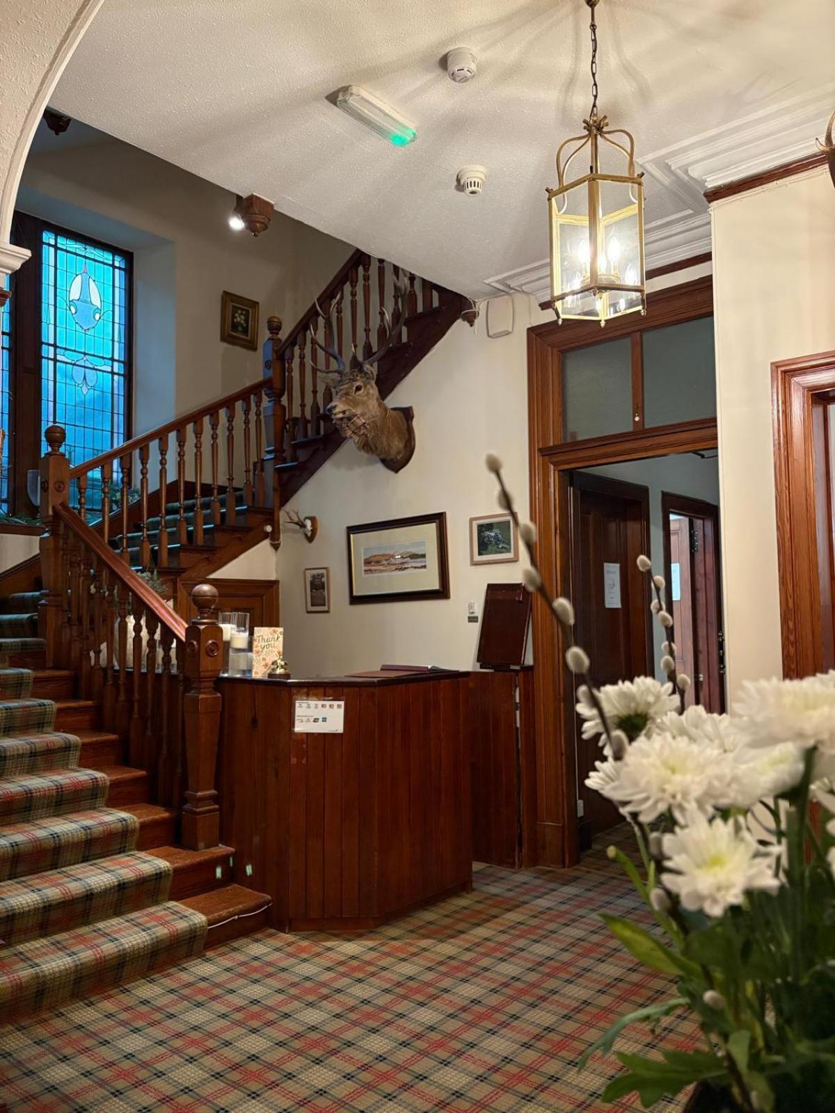 Dalrachney Lodge Hotel Carrbridge Exterior foto